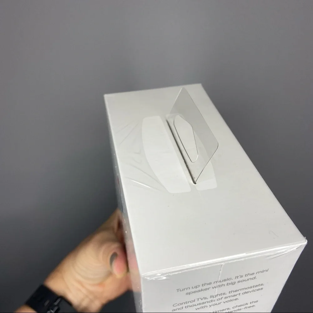 Google Nest Mini - smart speaker with Google assistant
